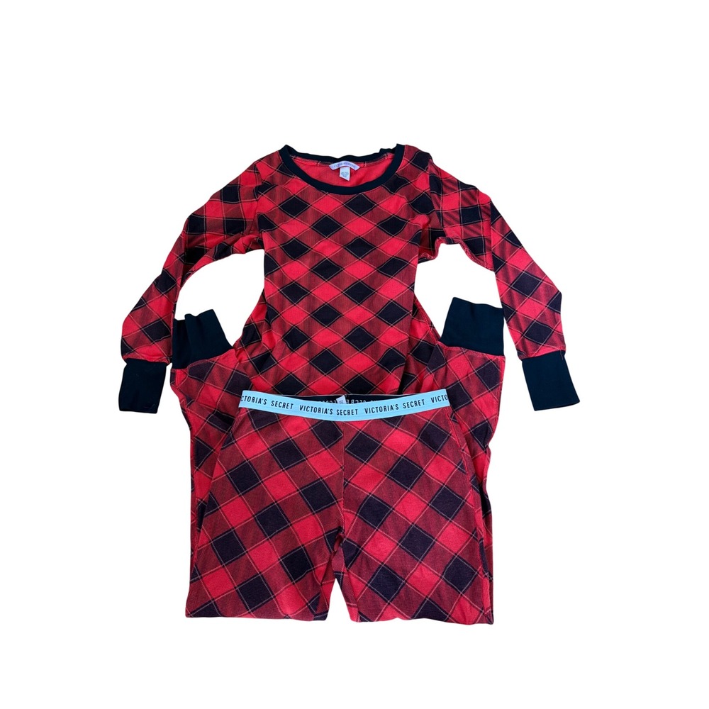 Victoria's Secret Red Black Buffalo Plaid Pajama Set Logo‎ Waistband